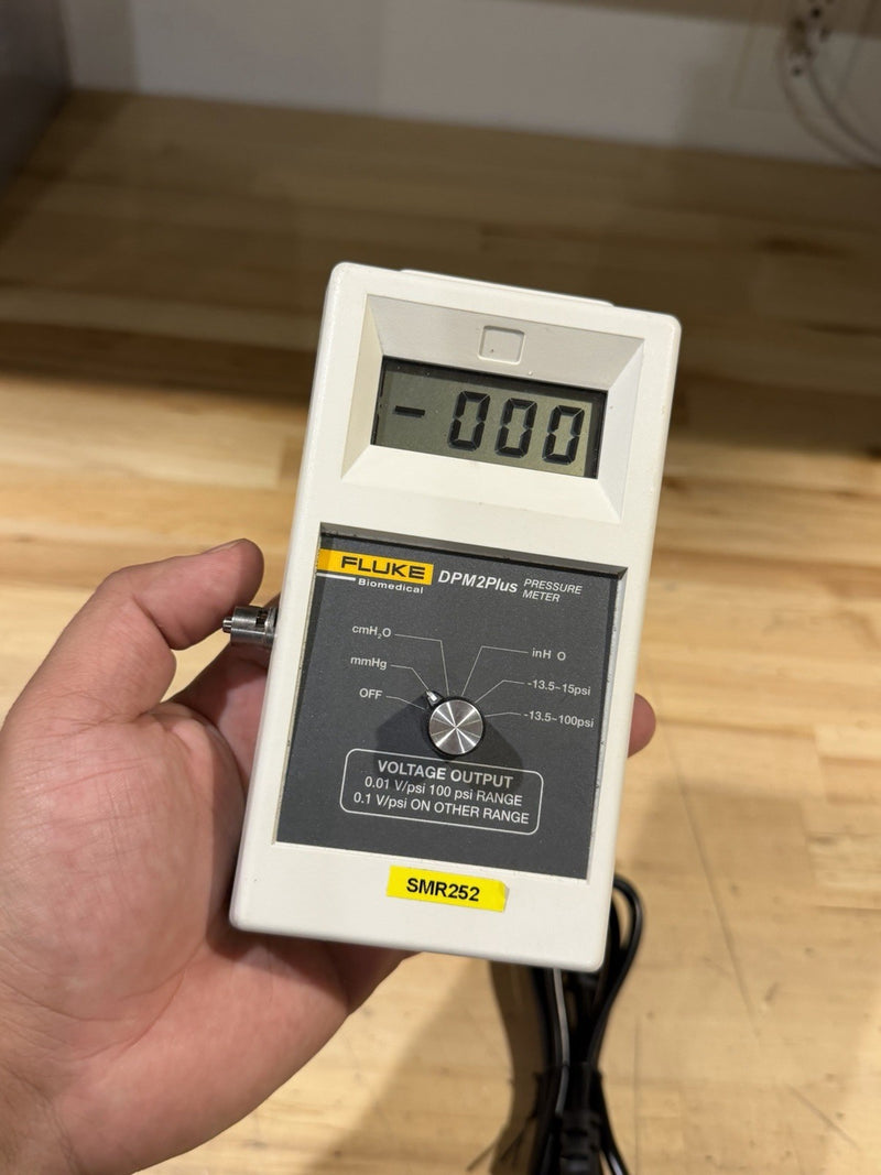 FLUKE BIOMEDICAL DPM2PLUS PRESSURE METER (TESTED) FREE SHIPPING CALIBRATED 2027