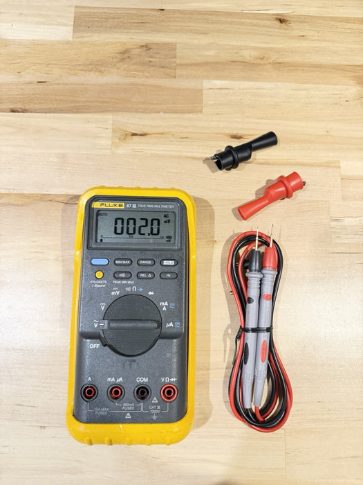 FLUKE 87 III TRUE RMS MULTIMETER WITH LEADS & CLIPS