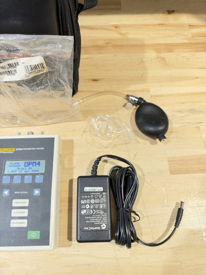 FLUKE BIOMEDICAL DPM4-2H PARAMETER TESTER W/ CHARGER & PROBE (TESTED) SHIPS FAST