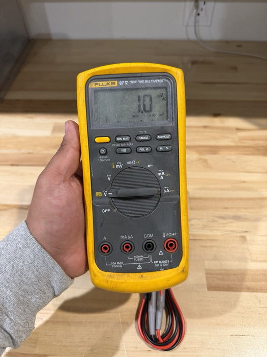 FLUKE 87V TRUE RMS MULTIMETER W/ LEADS - TESTED (SHIPS FAST)