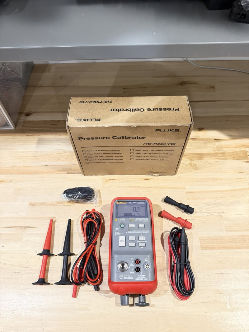 FLUKE 718EX 300G PRESSURE CALIBRATOR (NEW FACTORY SEALED) FREE SHIPPING