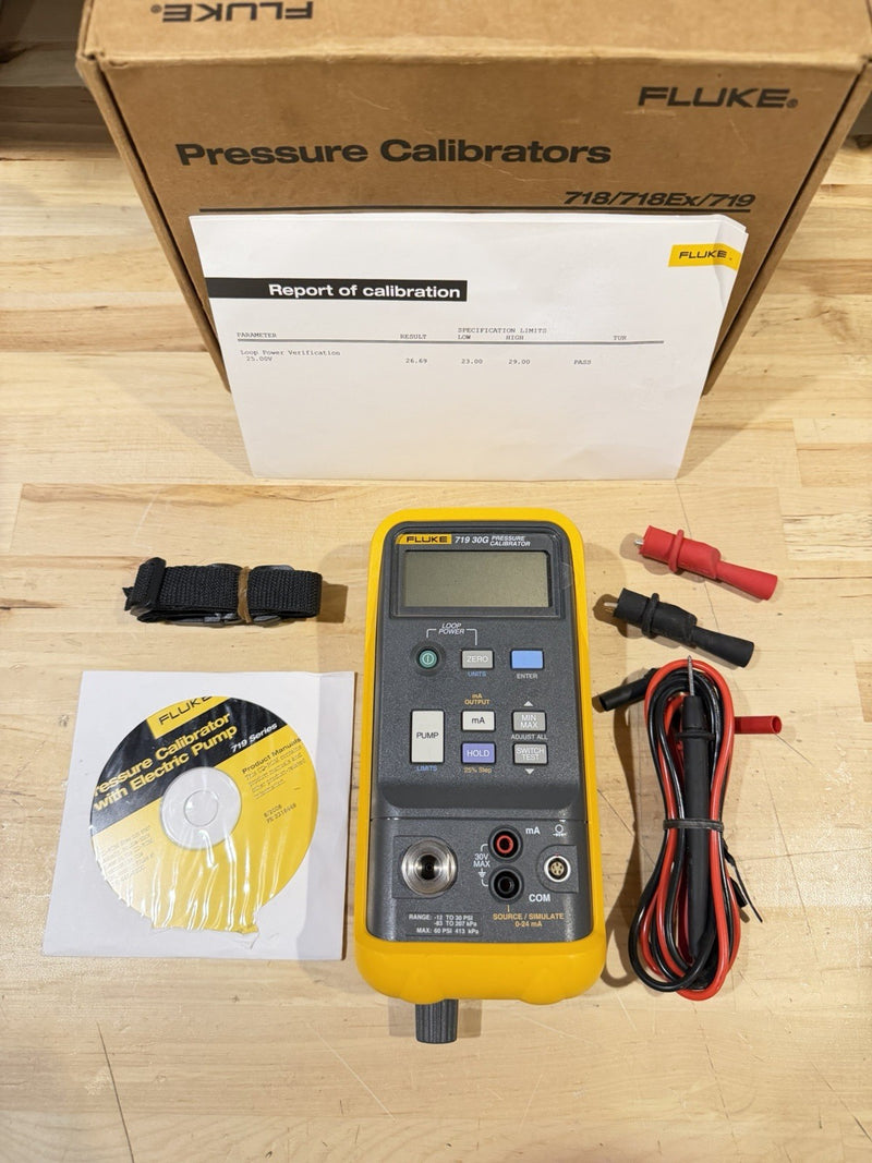 FLUKE 719 30G PRESSURE CALIBRATOR KIT W/ LEADS  (TESTED) NEW