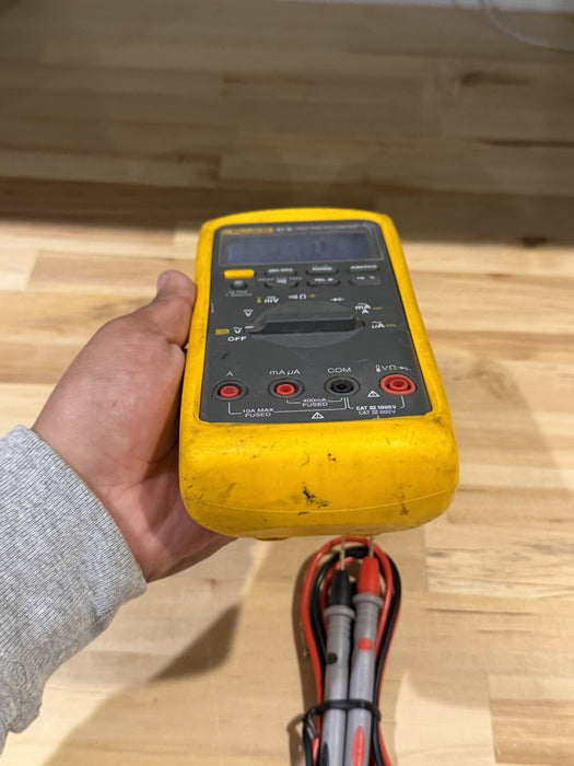 FLUKE 87V TRUE RMS MULTIMETER W/ LEADS - TESTED (SHIPS FAST)