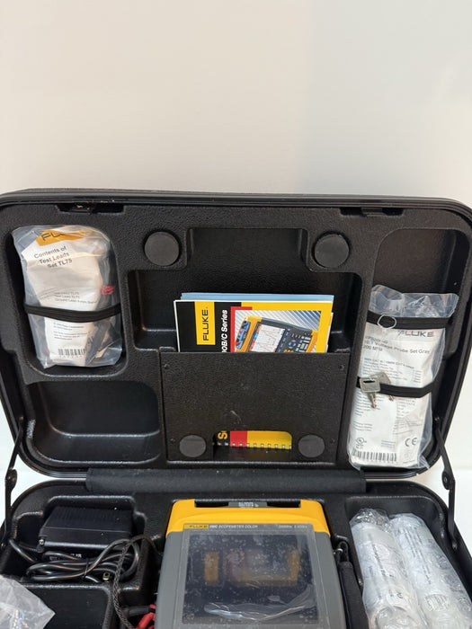 FLUKE 199C 200MHZ 2.5GS/S SCOPEMETER COLOR ACCESSORIES NEW