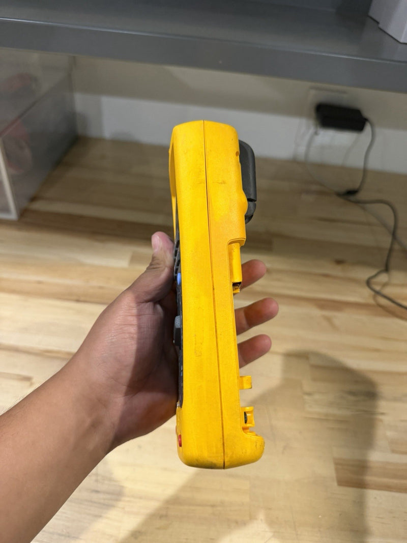 FLUKE 189 TRUE RMS MULTIMETER FOR PARTS