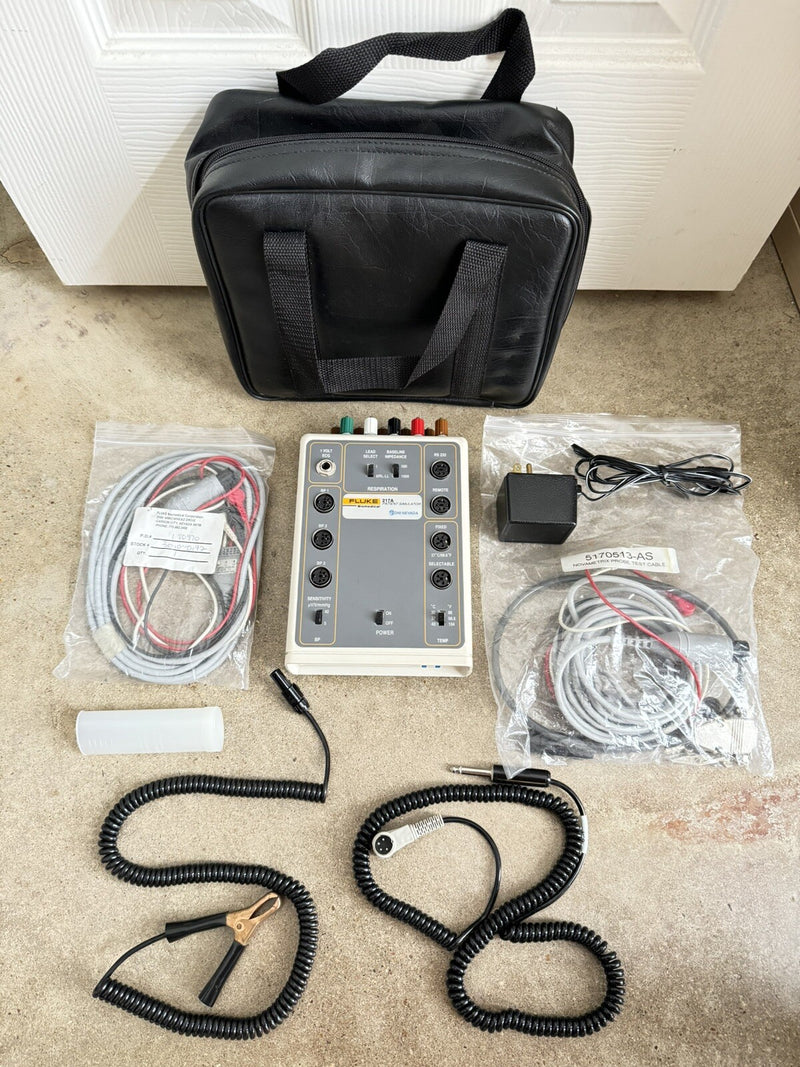 FLUKS 217A PATIENT SIMULATOR WITH ACCESSORIES & BAG
