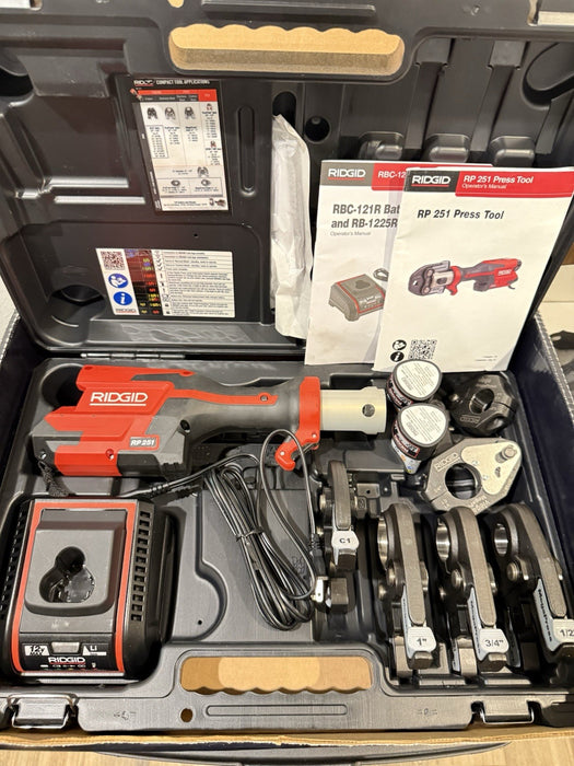 RIDGID RP251 PRESSTOOL KIT 1/2"-1" & MEGAPRESS JAWS 1/2"-3/4 RINGS 78228