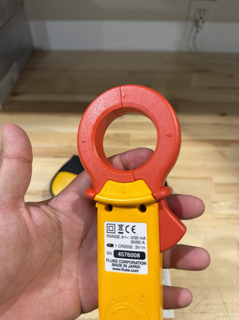 FLUKE 360 AC LEAKAGE CURRENT CLAMP METER TESTED RARE