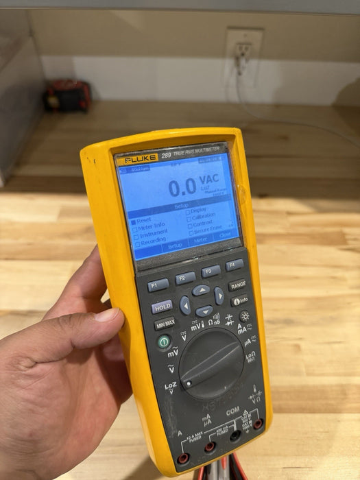 FLUKE 289 TRUE RMS ELECTRONIC LOGGING DIGITAL MULTIMETER W/ LEADS & CLIPS #9