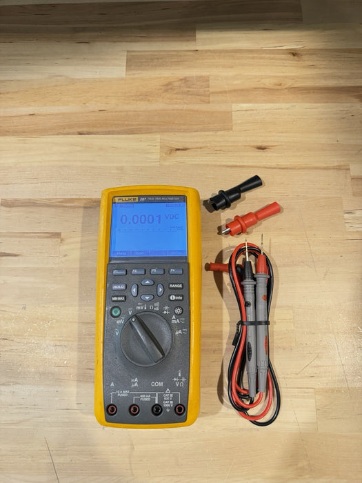 FLUKE 287 TRUE RMS ELECTRONIC LOGGING DIGITAL MULTIMETER WITH LEADS & CLIPS