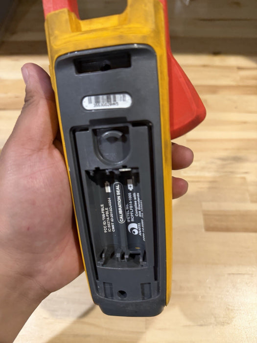 FLUKE 376 FC TRUE RMS CLAMP METER (PARTS ONLY) FOR PARTS