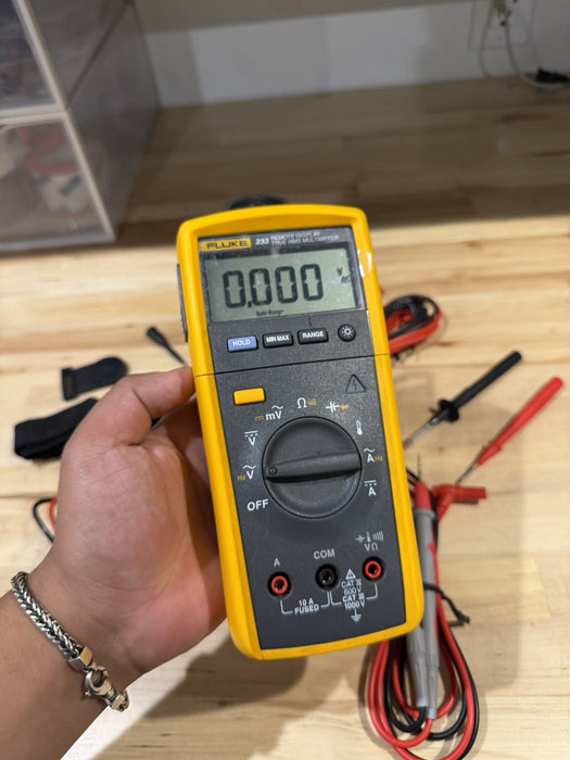 FLUKE 233 REMOTE DISPLAY AUTOMOTIVE DIGITAL MULTIMETER KIT