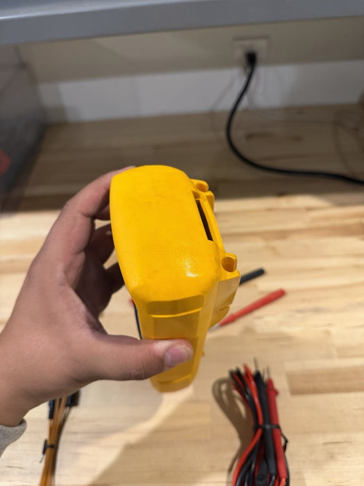 FLUKE 28 II TRUE RMS MULTIMETER WITH LEADS & CLIPS TESTED