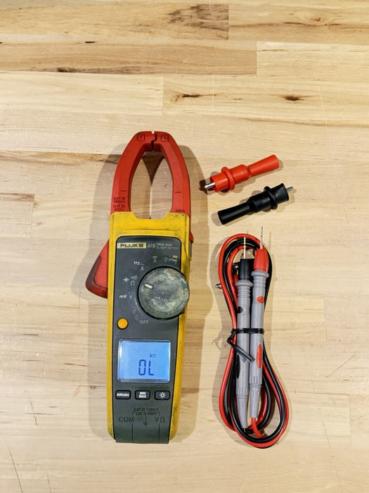 FLUKE 375 TRMS CLAMP METER W/ LEADS & CLIPS (SHIPS FAST)