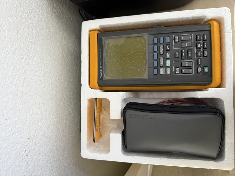 FLUKE 97 50MHZ SCOPEMETER WITH ACCESSORIES RARE