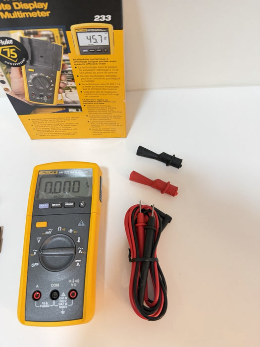 FLUKE 233 REMOTE DISPLAY AUTOMOTIVE DIGITAL  MULTIMETER -NEW FACTORY SEALED 2024