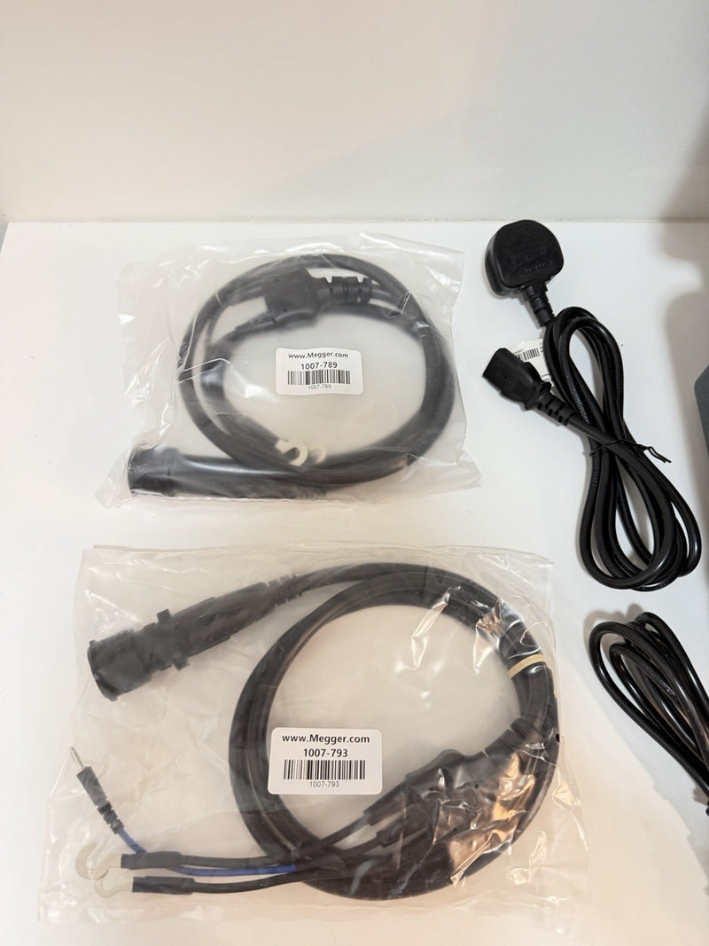 MEGGER DLRO10HD DIGITAL LOW RESISTANCE OHMMETER WITH CABLES