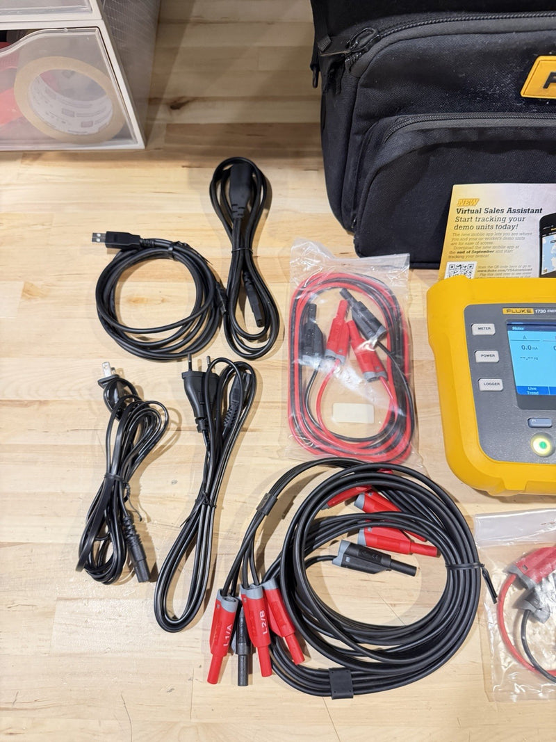 FLUKE 1730 ENERGY LOGGER KIT W/ ACCESSORIES (TESTED) FREE SHIPPING