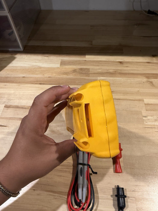 FLUKE 179 TRUE RMS MULTIMETER WITH LEAD SET TESTED