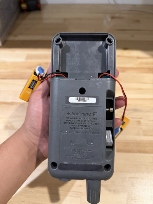 FLUKE 718 100G PRESSURE CALIBRATOR (FREE SHIPPING) TESTED
