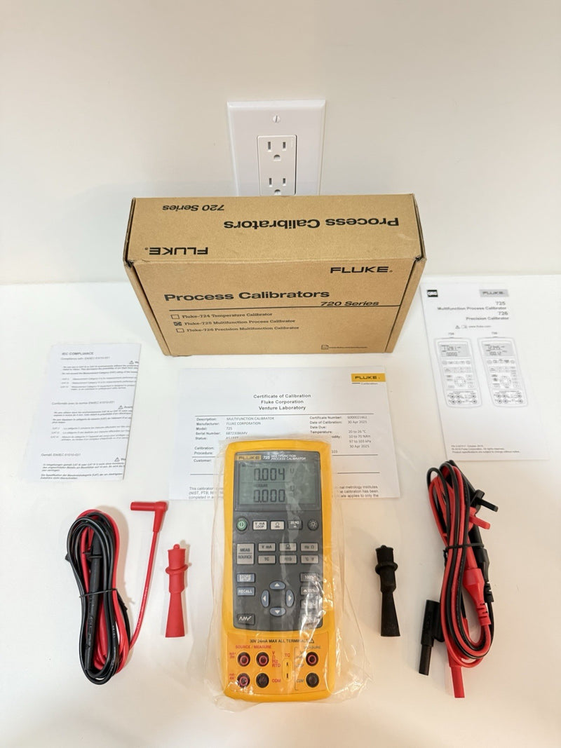 FLUKE 725 MULTIFUNCTION PROCESS CALIBRATOR CALIBRATED 2025