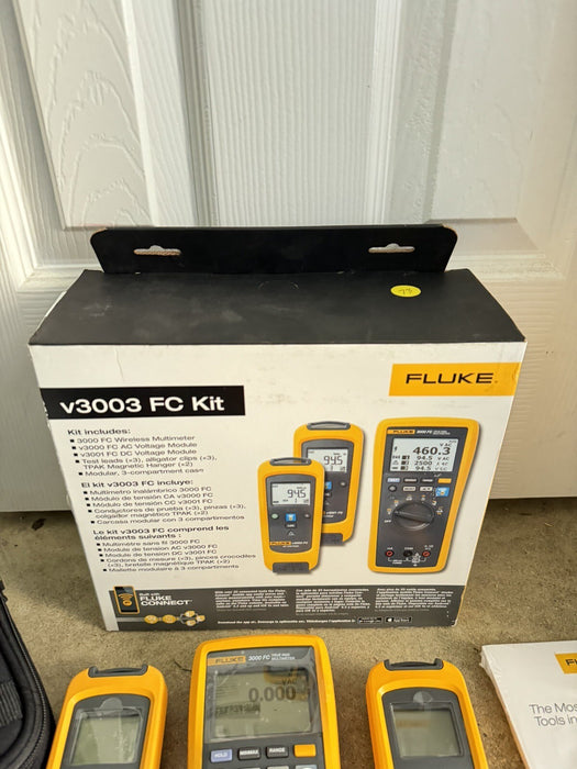 Fluke V3003 FC KIT FC Wireless Kit With DMM, AC+DC Voltage Modules - NEW