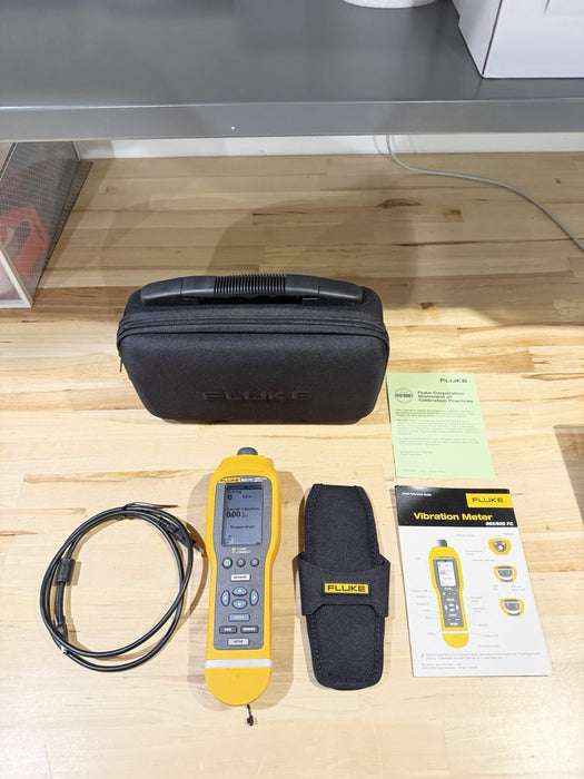 FLUKE 805 FC VIBRATION METER W / ACCESSORIES  SHIPS FAST / FREE SHIPPING