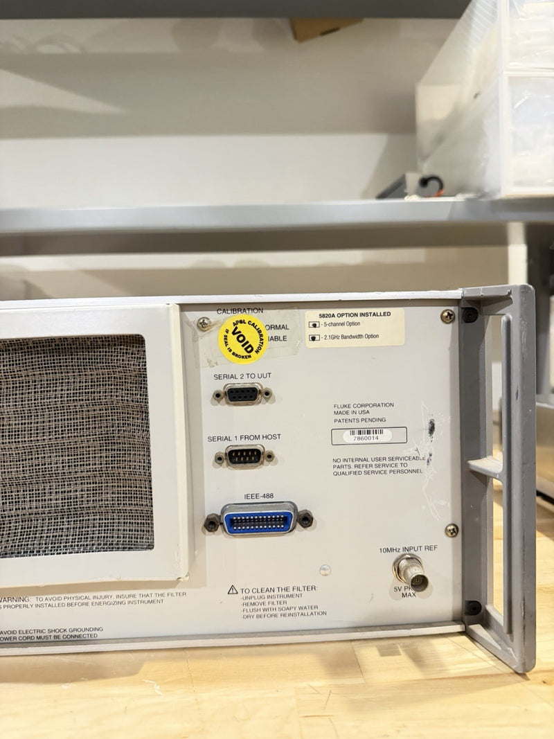 FLUKE 5820A OSCILLOSCOPE CALIBRATOR W/ 5 CHANNEL OPTION (FREE SHIPPING)