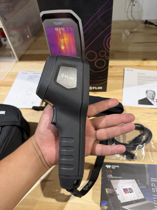 FLIR TG267 INFRARED THERMAL CAMERA NEW SEALED