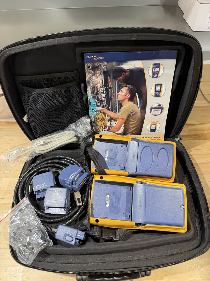 FLUKE NETWORKS DTX-1800 DTX CABLE ANALYZER KIT & PLA002 TESTED
