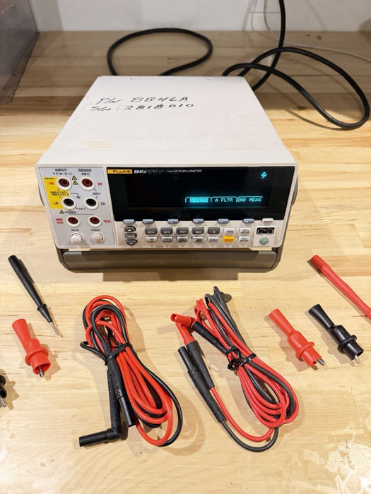FLUKE 8846A 6 1/2 PRECISION DIGITAL MULTIMETER (TESTED) W / LEADS & CLIPS