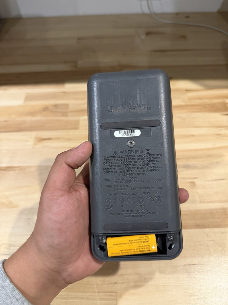 FLUKE 87V TRUE RMS MULTIMETER FOR PARTS