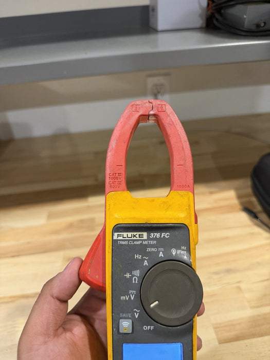 FLUKE 376FC WIRELESS TRUE RMS AC/DC CLAMP METER WITH LEADS