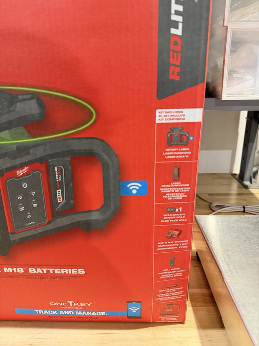 MILWAUKEE 3702-21 M18 GREEN INTERIOR ROTARY LASER LEVEL KIT (NEW FACTORY SEALED)