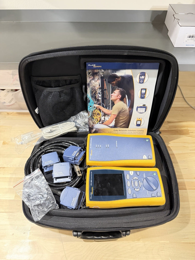 FLUKE NETWORKS DTX-1800 DTX CABLE ANALYZER KIT & PLA002 TESTED