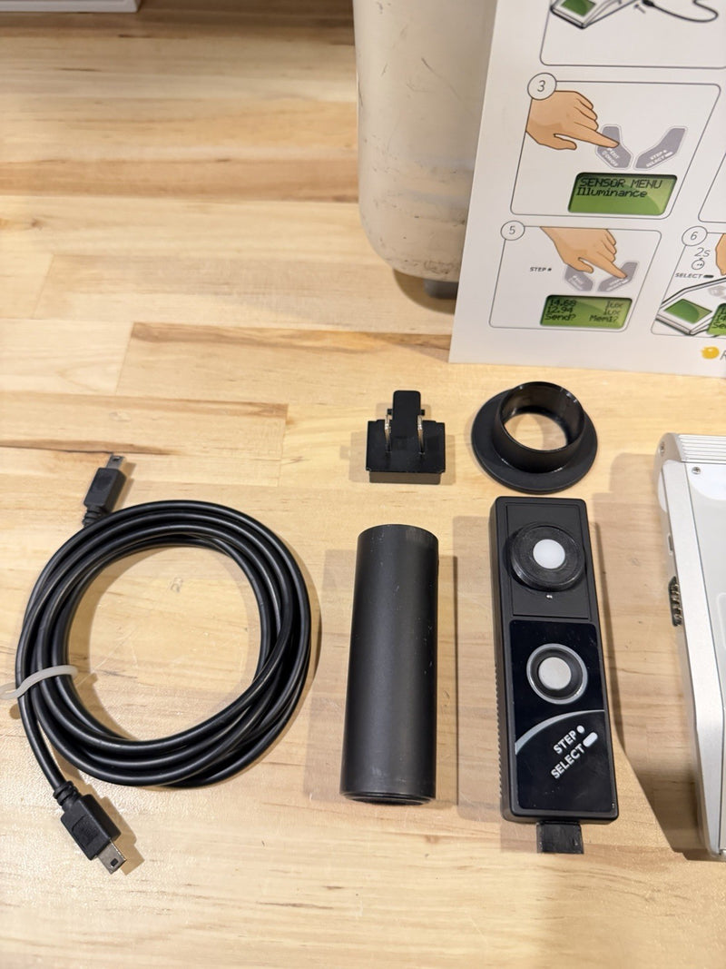 UNFORS RAYSAFE 8221011-A SOLO BASE UNIT WITH PROBE SENSOR & ACCESSORIES