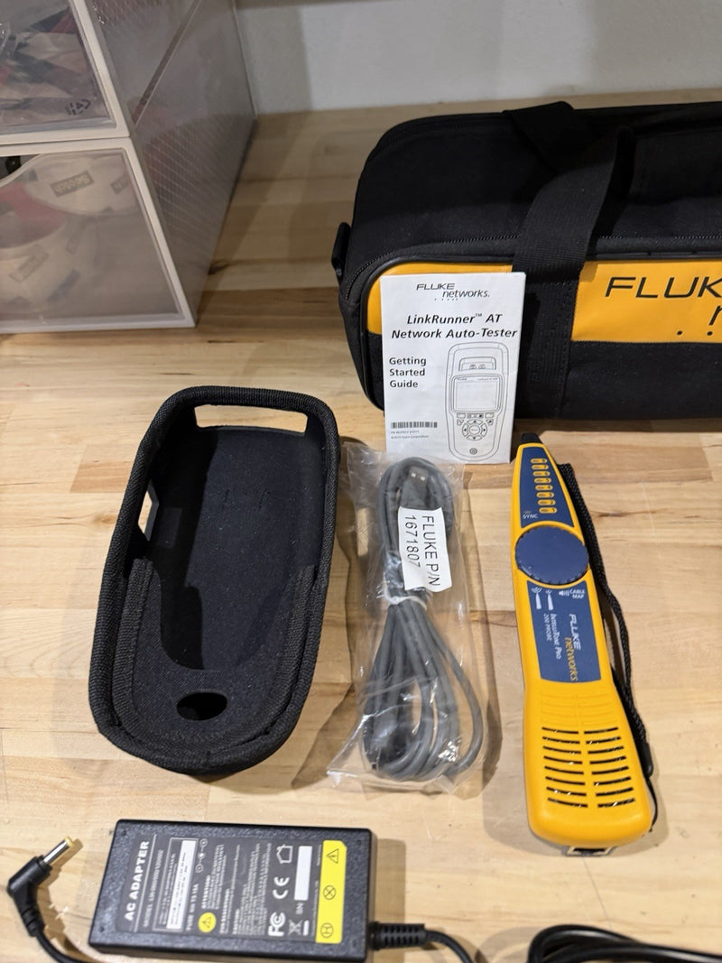 FLUKE NETWORKS LINKRUNNER AT-2000 KIT AUTO TESTER KIT RARE