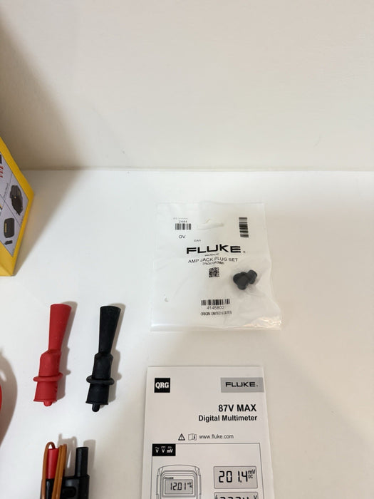 FLUKE 87V MAX TRUE RMS MULTIMETER WITH LEADS & CLIPS NEW SEALED