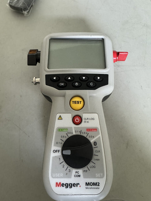MEGGER MOM2 MICROHMMETER WITH NEW SET OF LEADS & BAG