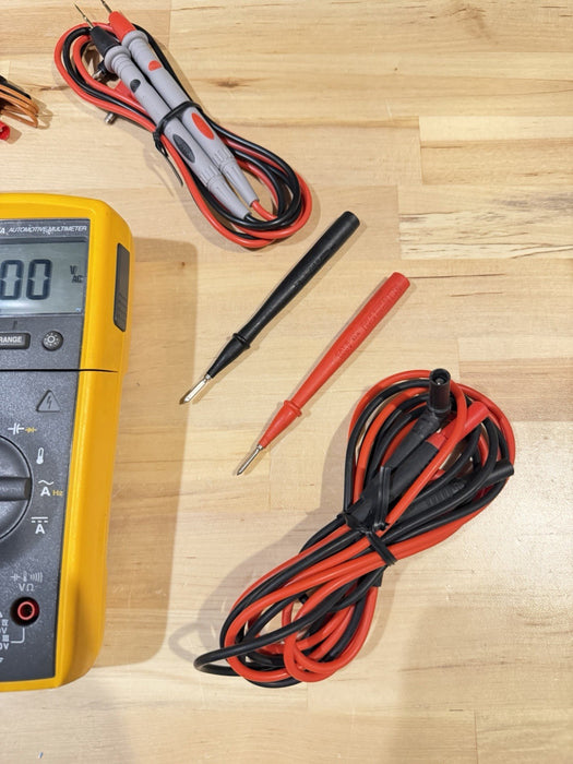 FLUKE 233A REMOTE DISPLAY AUTOMOTIVE DIGITAL MULTIMETER KIT