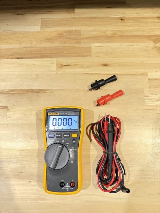 FLUKE 110 TRUE RMS MULTIMETER W/ LEADS - SHIPS FAST
