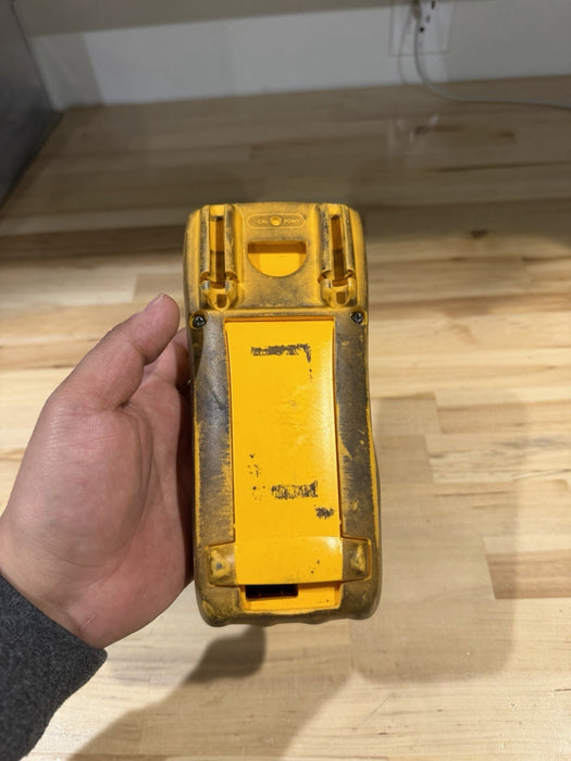 FLUKE 179 TRUE RMS MULTIMETER (PARTS ONLY) FOR PARTS DOESN’T WORK - SHIPS FAST